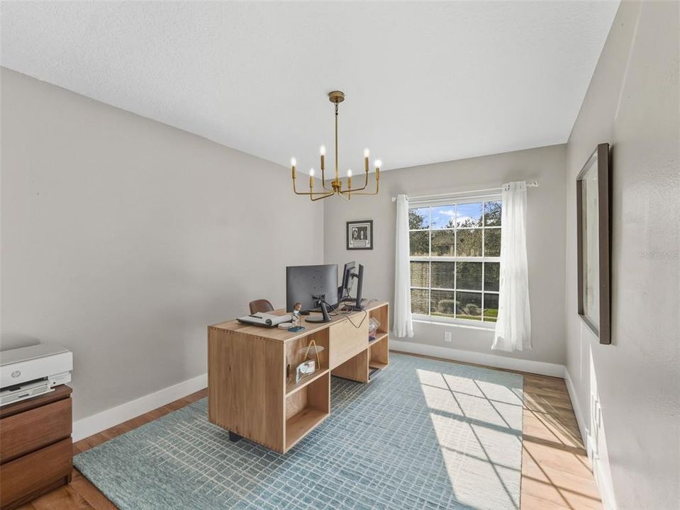 En Venta: $625,000 (4 camas, 3 baños, 2365 Pies cuadrados)