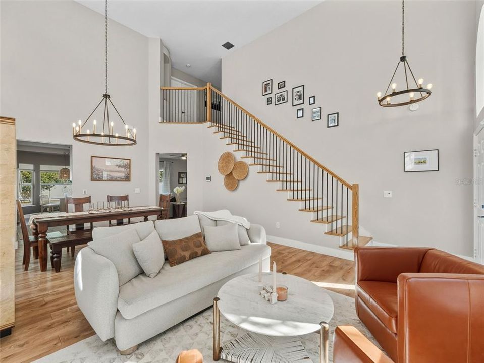 En Venta: $625,000 (4 camas, 3 baños, 2365 Pies cuadrados)