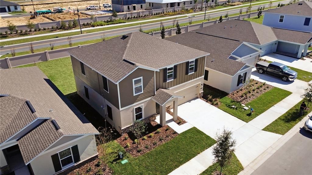 En Renta: $2,600 (5 camas, 3 baños, 2451 Pies cuadrados)