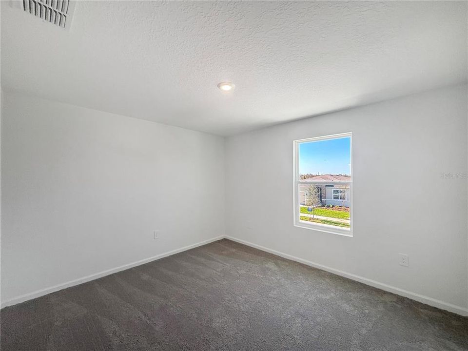 En Renta: $2,600 (5 camas, 3 baños, 2451 Pies cuadrados)