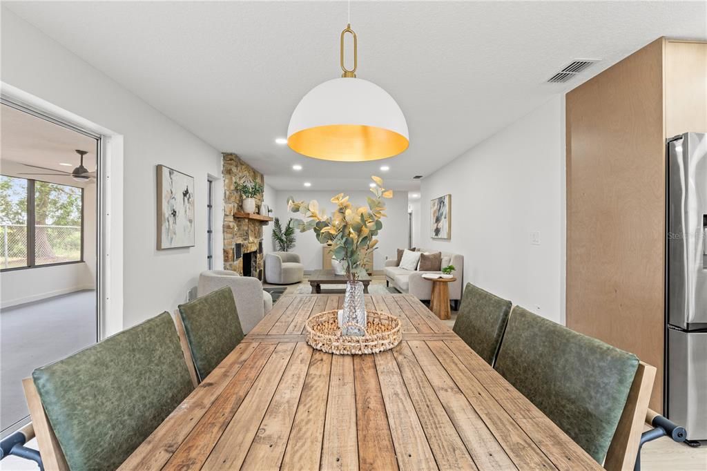 待售: $519,000 (4 贝兹, 2 浴室, 1664 平方英尺)