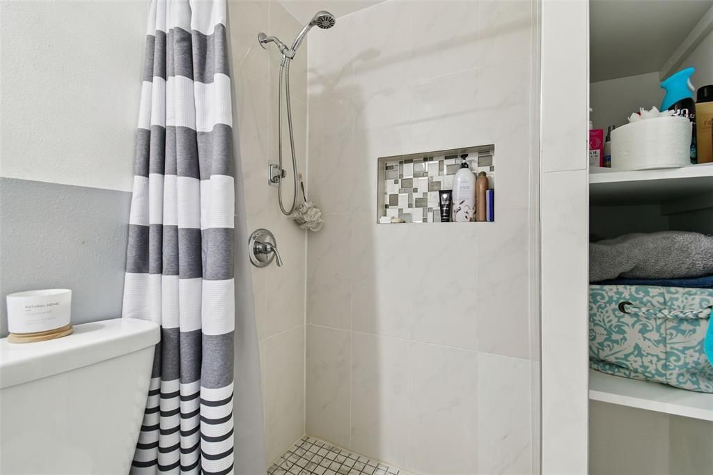 En Venta: $360,000 (3 camas, 2 baños, 1006 Pies cuadrados)