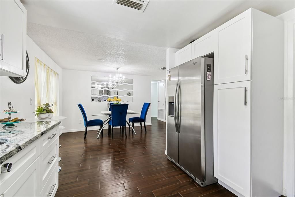 En Venta: $360,000 (3 camas, 2 baños, 1006 Pies cuadrados)