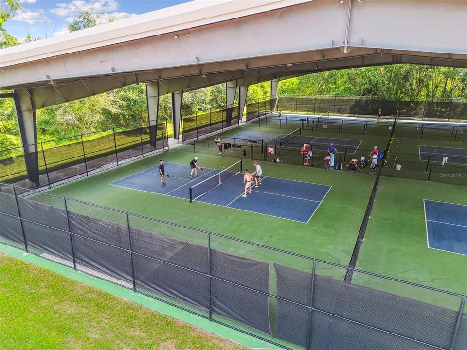 En Venta: $360,000 (3 camas, 2 baños, 1006 Pies cuadrados)