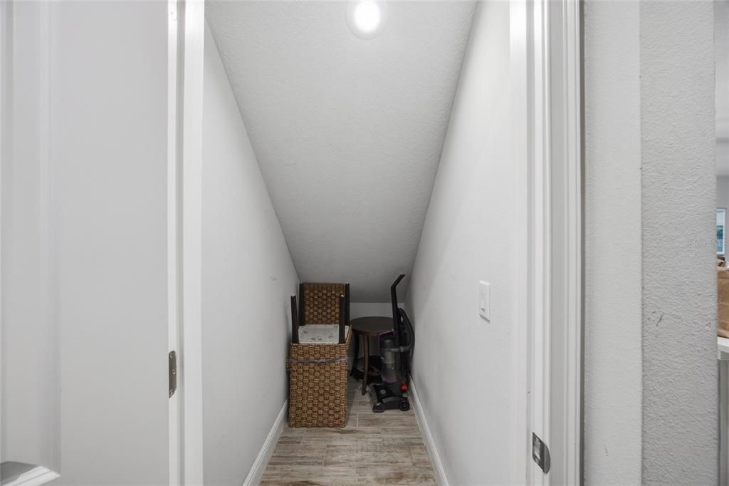 En Venta: $460,000 (3 camas, 2 baños, 2281 Pies cuadrados)