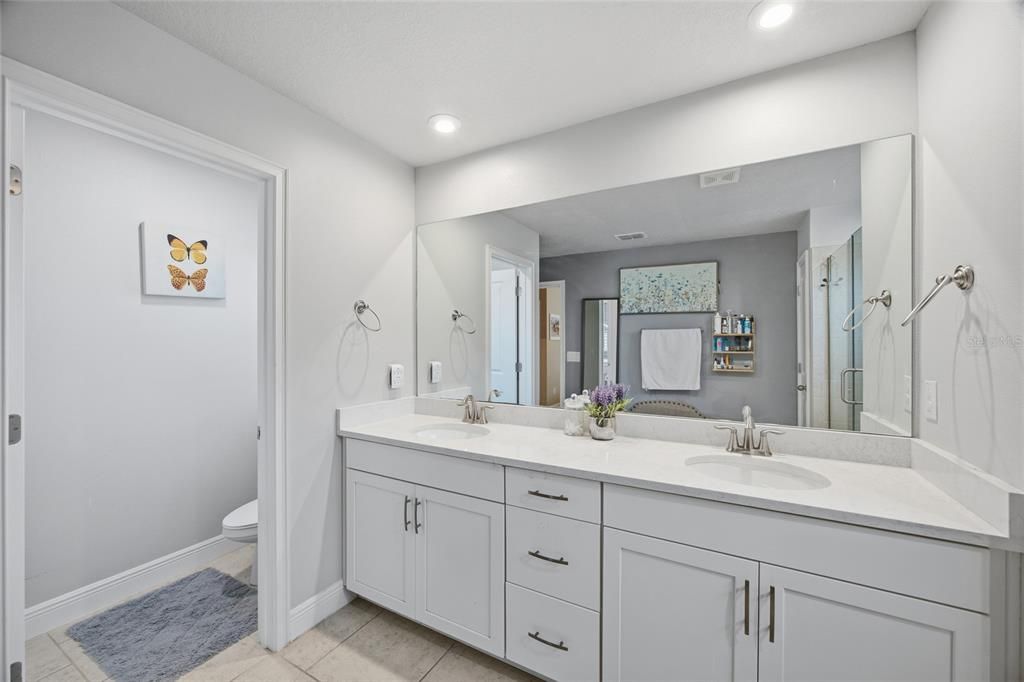 En Venta: $460,000 (3 camas, 2 baños, 2281 Pies cuadrados)