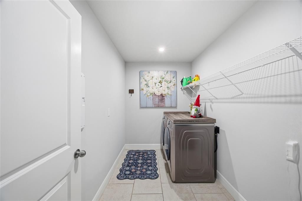 En Venta: $460,000 (3 camas, 2 baños, 2281 Pies cuadrados)