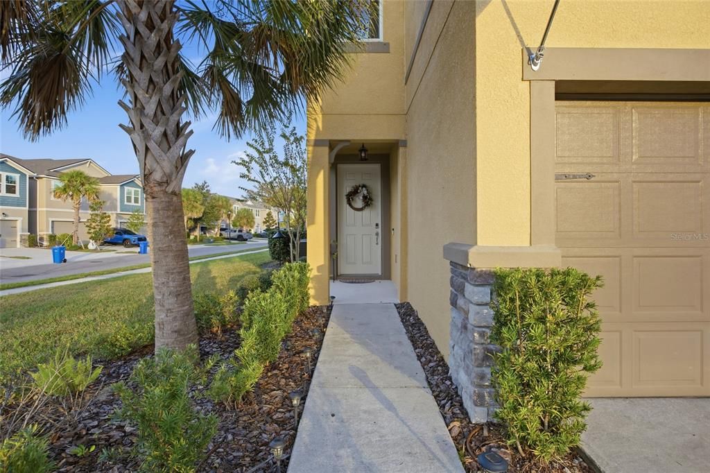 En Venta: $460,000 (3 camas, 2 baños, 2281 Pies cuadrados)