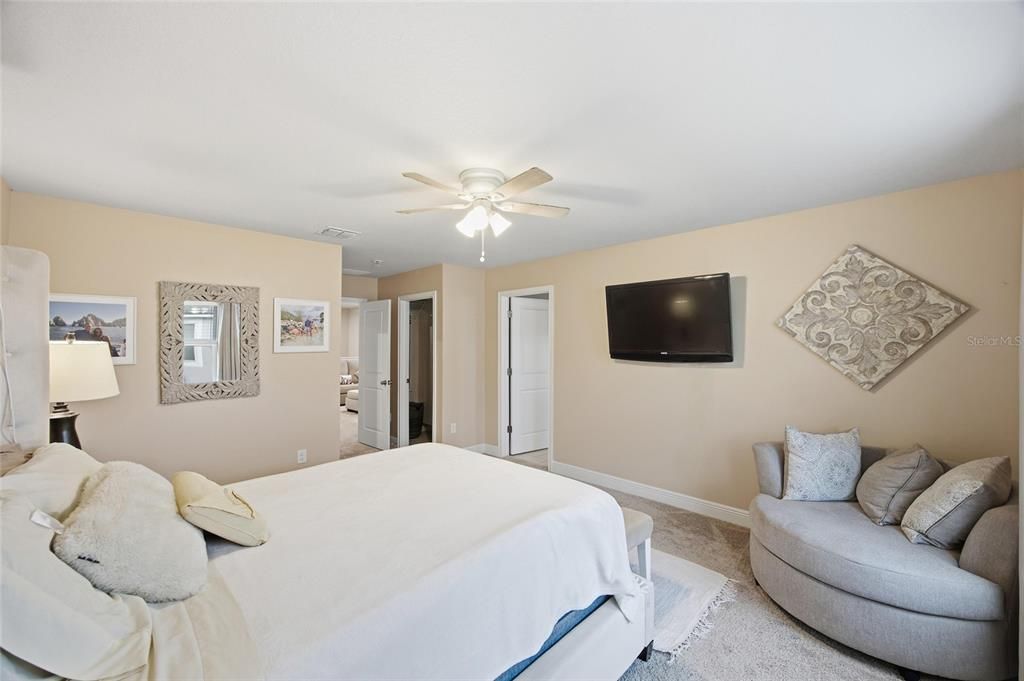 En Venta: $460,000 (3 camas, 2 baños, 2281 Pies cuadrados)