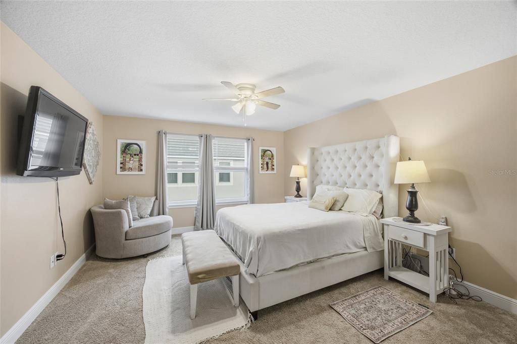 En Venta: $460,000 (3 camas, 2 baños, 2281 Pies cuadrados)