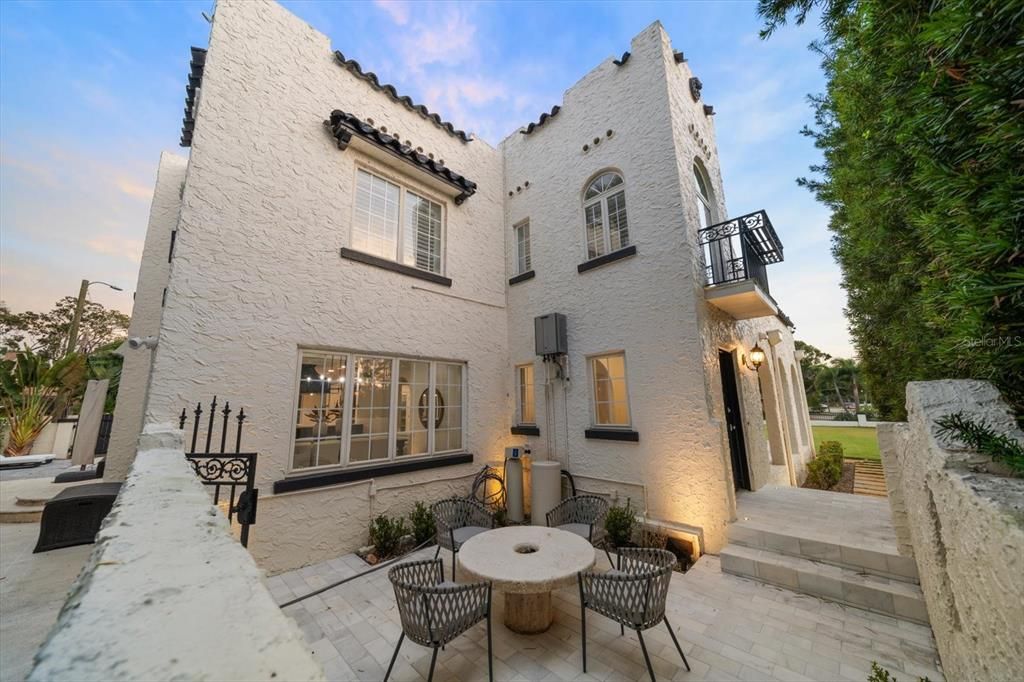 На продажу: $3,995,000 (5 спален, 5 ванн, 10291 Квадратных фут)