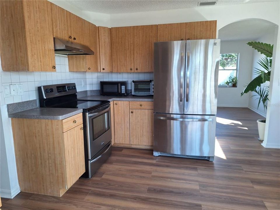 待售: $340,000 (3 贝兹, 2 浴室, 1754 平方英尺)