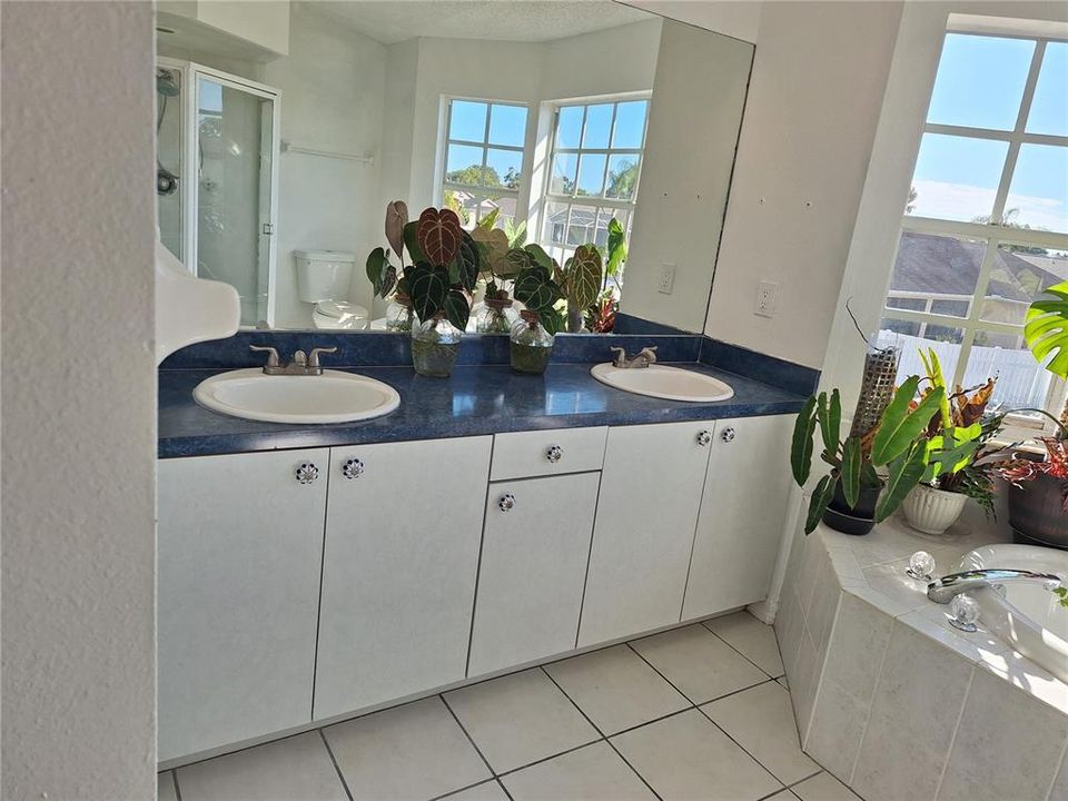 待售: $340,000 (3 贝兹, 2 浴室, 1754 平方英尺)