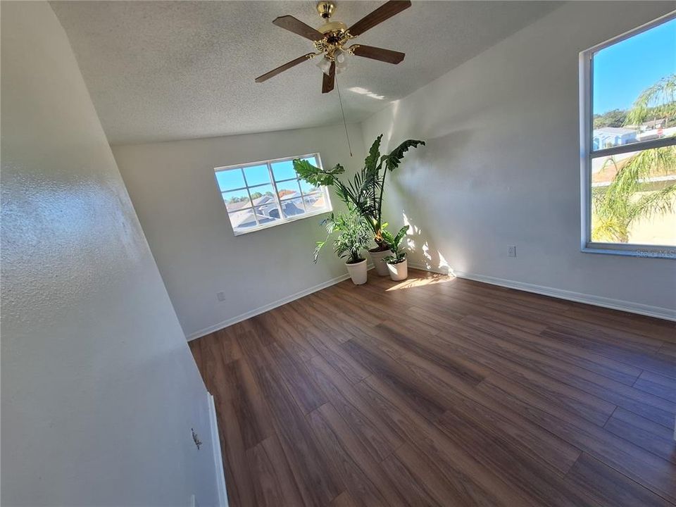 待售: $340,000 (3 贝兹, 2 浴室, 1754 平方英尺)