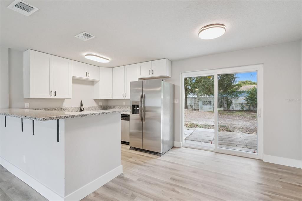 For Sale: $335,000 (3 beds, 1 baths, 1188 Square Feet)