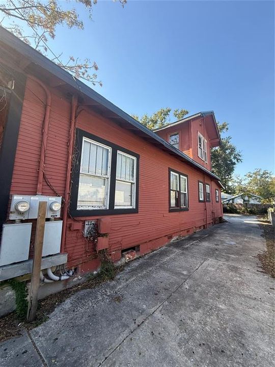 For Sale: $295,000 (4 beds, 0 baths, 2110 Square Feet)