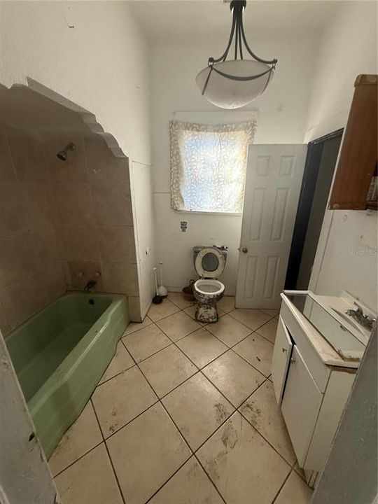 For Sale: $295,000 (4 beds, 0 baths, 2110 Square Feet)