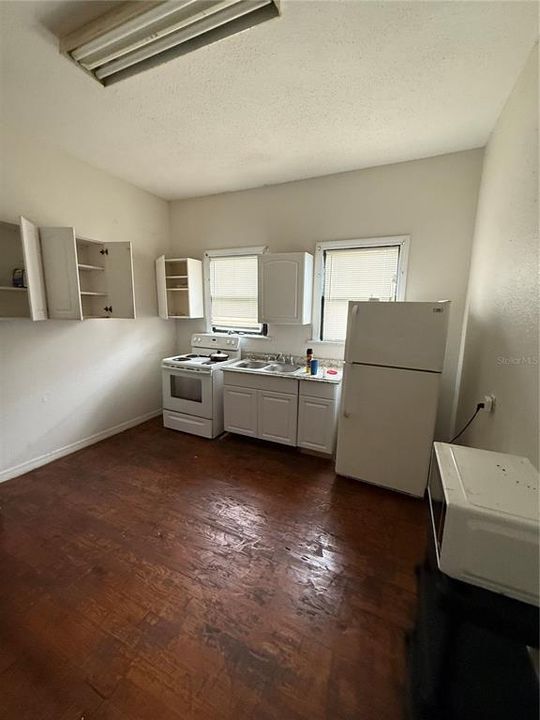 For Sale: $295,000 (4 beds, 0 baths, 2110 Square Feet)