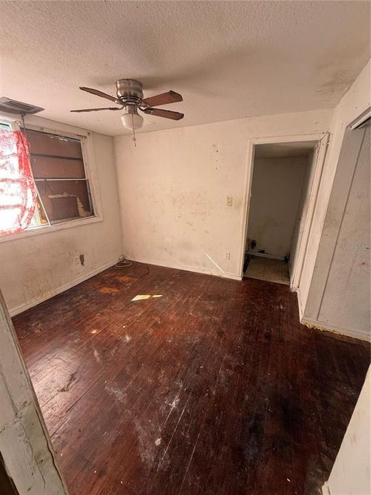 For Sale: $295,000 (4 beds, 0 baths, 2110 Square Feet)