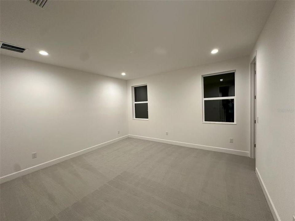 В аренду: $5,500 (5 спален, 5 ванн, 4501 Квадратных фут)