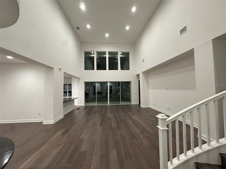 В аренду: $5,500 (5 спален, 5 ванн, 4501 Квадратных фут)