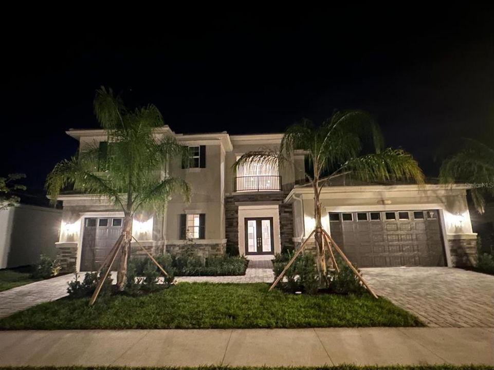 В аренду: $5,500 (5 спален, 5 ванн, 4501 Квадратных фут)