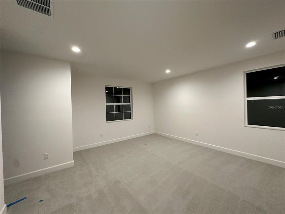 В аренду: $5,500 (5 спален, 5 ванн, 4501 Квадратных фут)