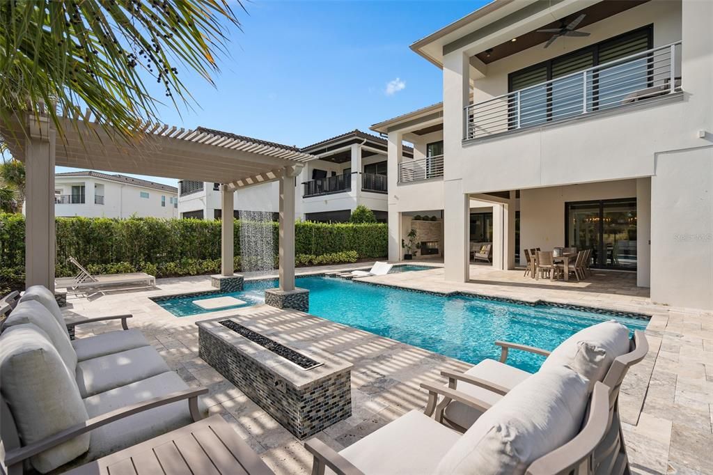 En Venta: $2,495,000 (8 camas, 8 baños, 5625 Pies cuadrados)