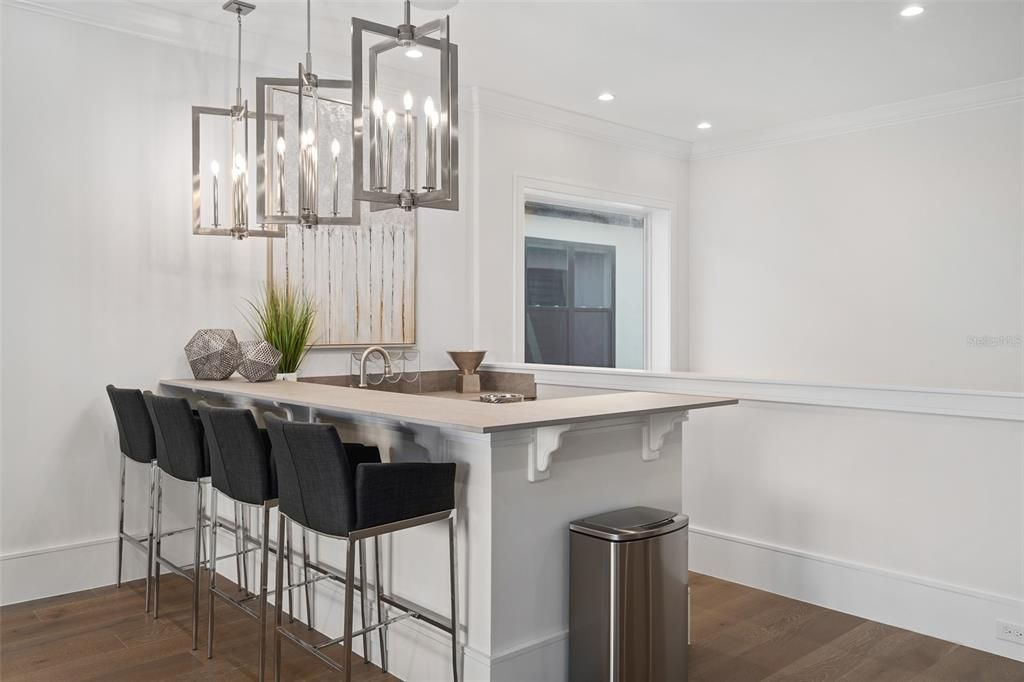 En Venta: $2,495,000 (8 camas, 8 baños, 5625 Pies cuadrados)