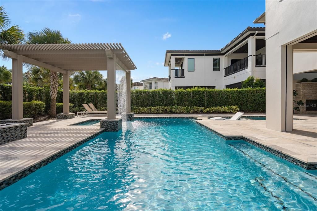 En Venta: $2,495,000 (8 camas, 8 baños, 5625 Pies cuadrados)