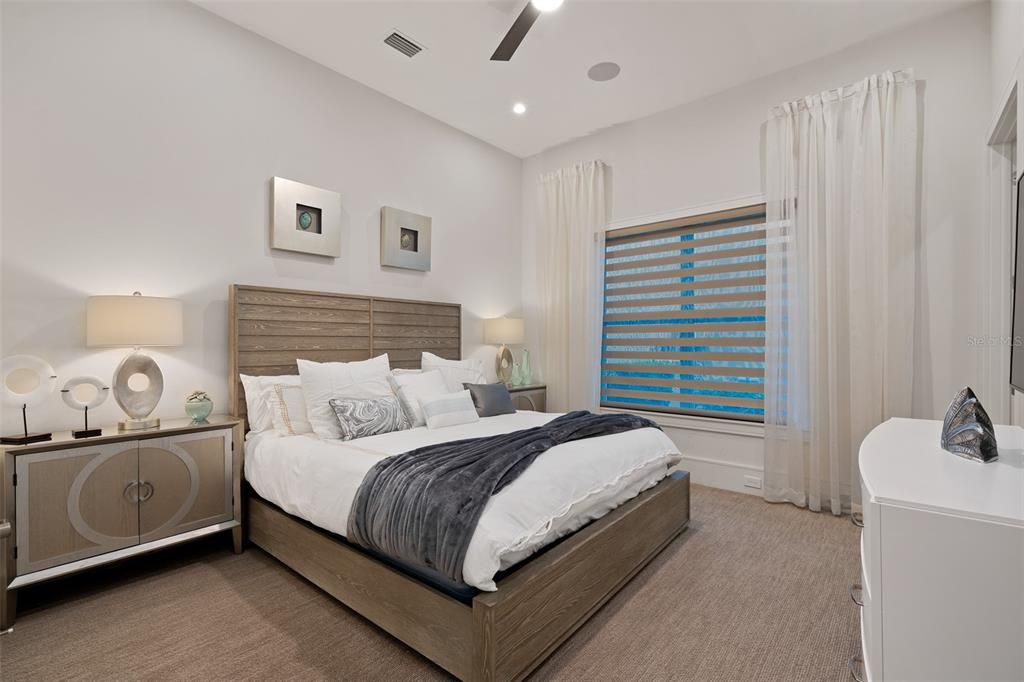 En Venta: $2,495,000 (8 camas, 8 baños, 5625 Pies cuadrados)