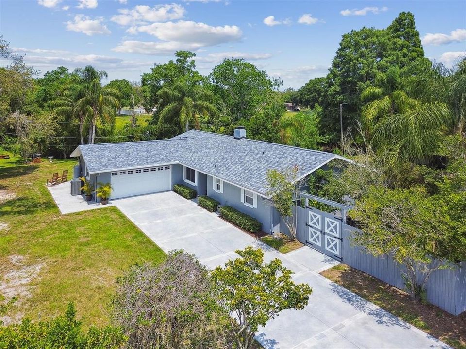 For Sale: $550,000 (3 beds, 2 baths, 1785 Square Feet)