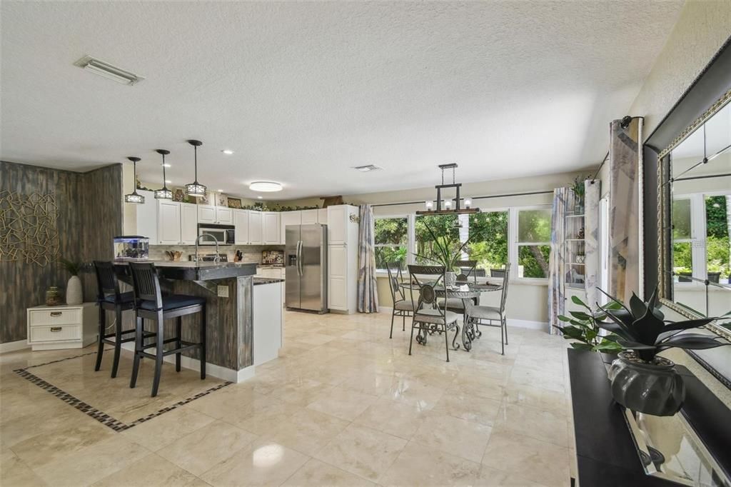 For Sale: $550,000 (3 beds, 2 baths, 1785 Square Feet)