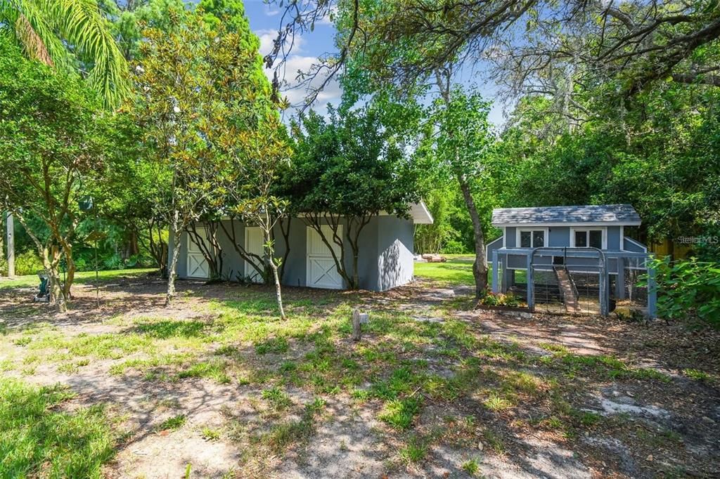 For Sale: $550,000 (3 beds, 2 baths, 1785 Square Feet)