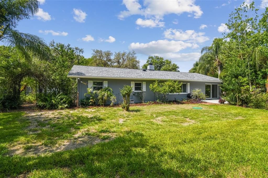 For Sale: $550,000 (3 beds, 2 baths, 1785 Square Feet)