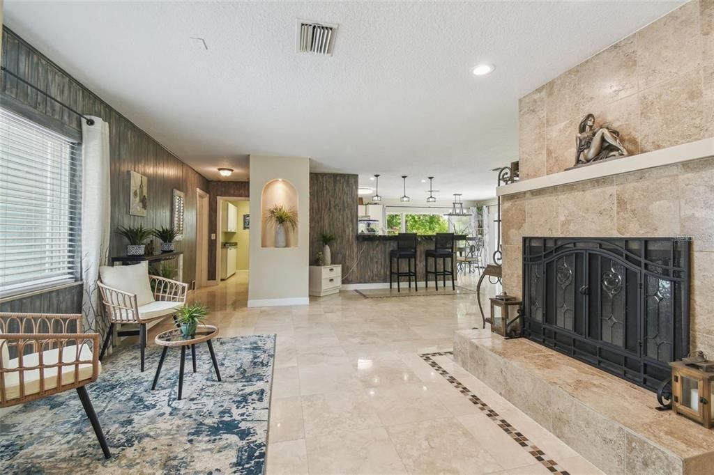 For Sale: $550,000 (3 beds, 2 baths, 1785 Square Feet)