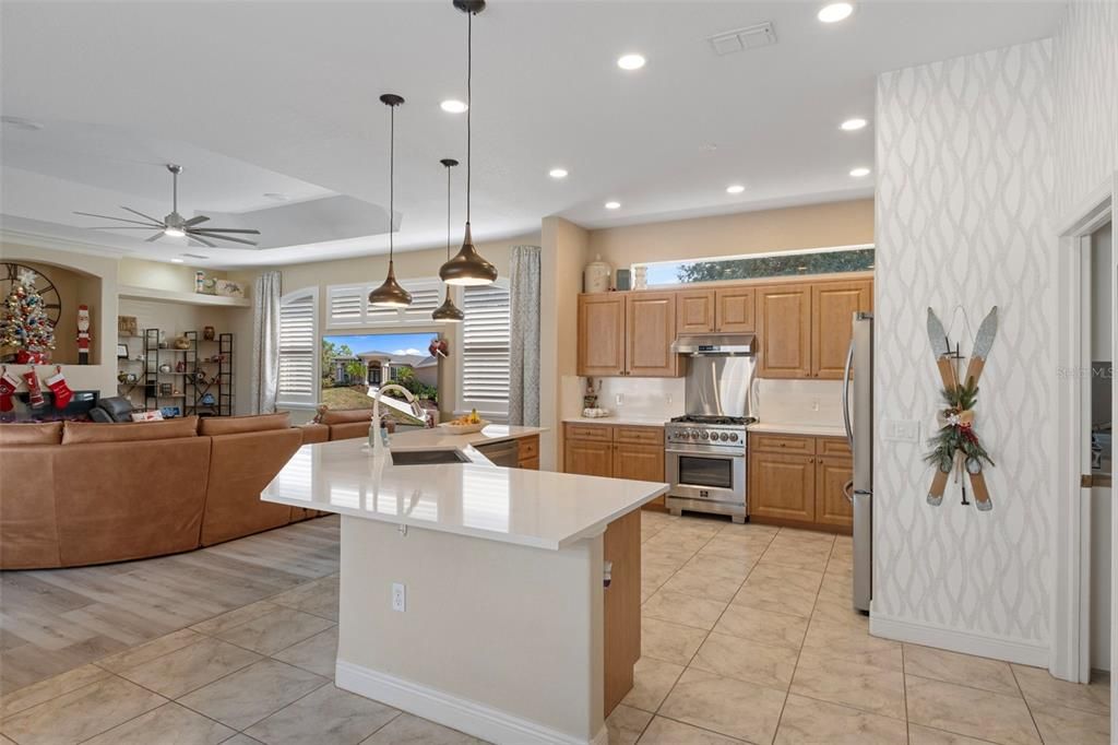 待售: $499,900 (3 贝兹, 3 浴室, 2398 平方英尺)