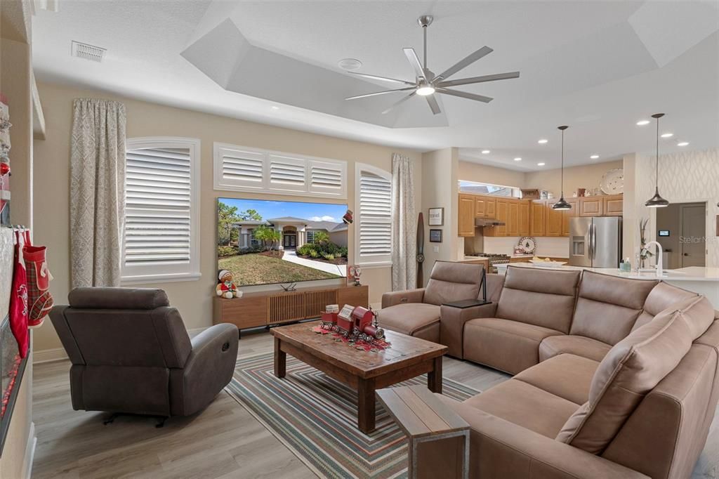 待售: $499,900 (3 贝兹, 3 浴室, 2398 平方英尺)