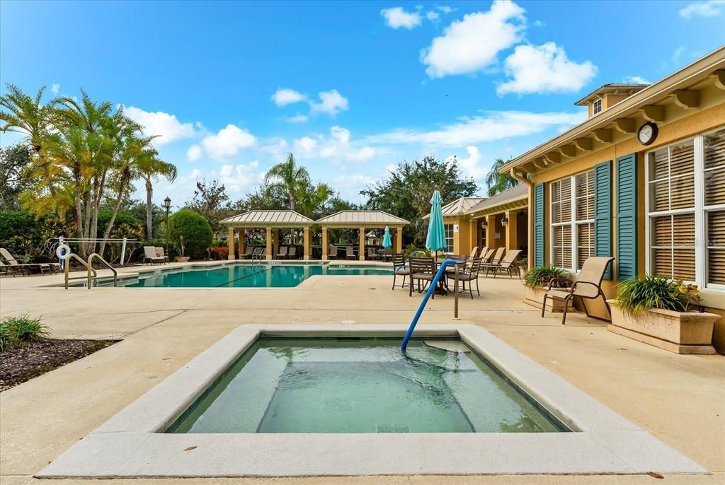 En Venta: $342,000 (3 camas, 2 baños, 1582 Pies cuadrados)