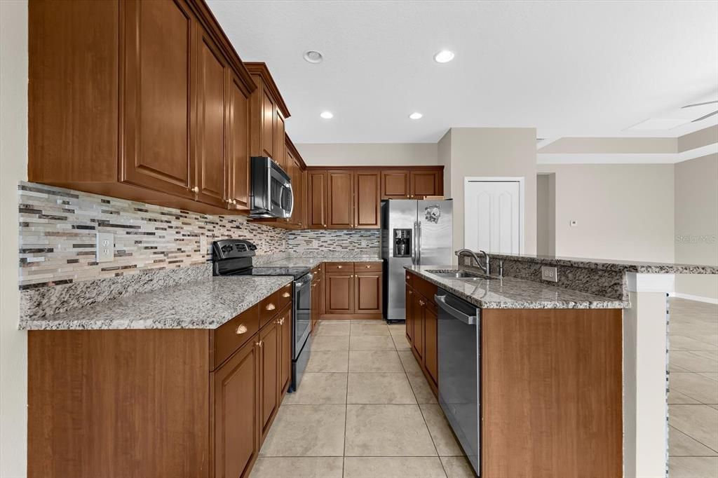 En Venta: $342,000 (3 camas, 2 baños, 1582 Pies cuadrados)