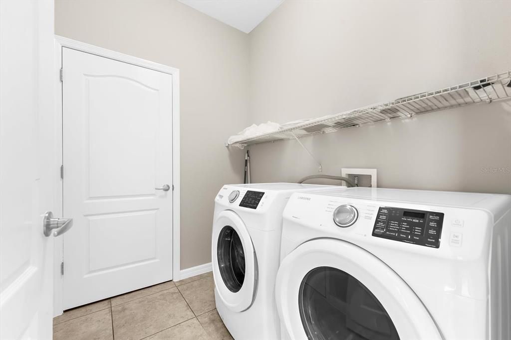 En Venta: $342,000 (3 camas, 2 baños, 1582 Pies cuadrados)