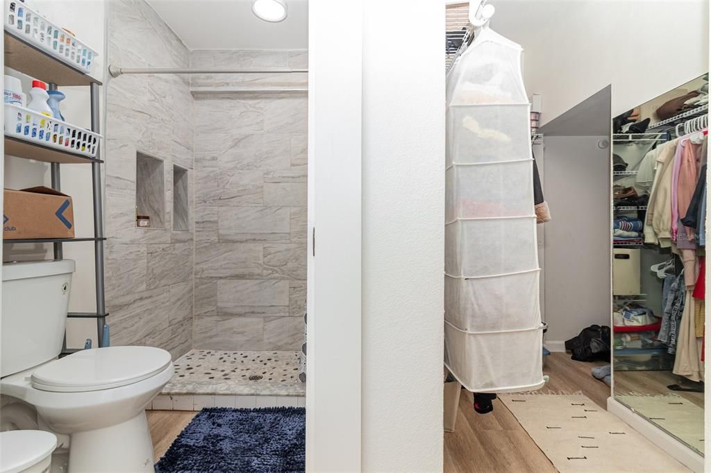 For Sale: $339,900 (4 beds, 2 baths, 1467 Square Feet)