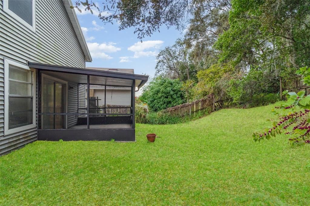 For Sale: $339,900 (4 beds, 2 baths, 1467 Square Feet)