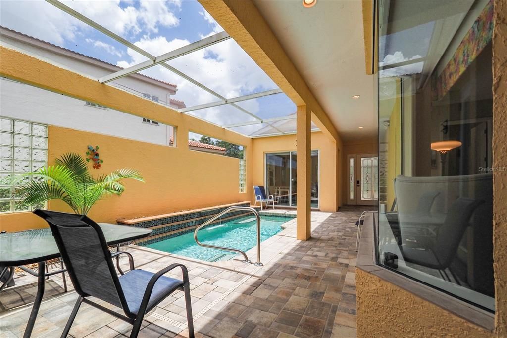 En Venta: $665,000 (4 camas, 4 baños, 3241 Pies cuadrados)