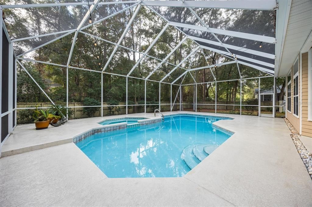 For Sale: $899,900 (5 beds, 4 baths, 3559 Square Feet)