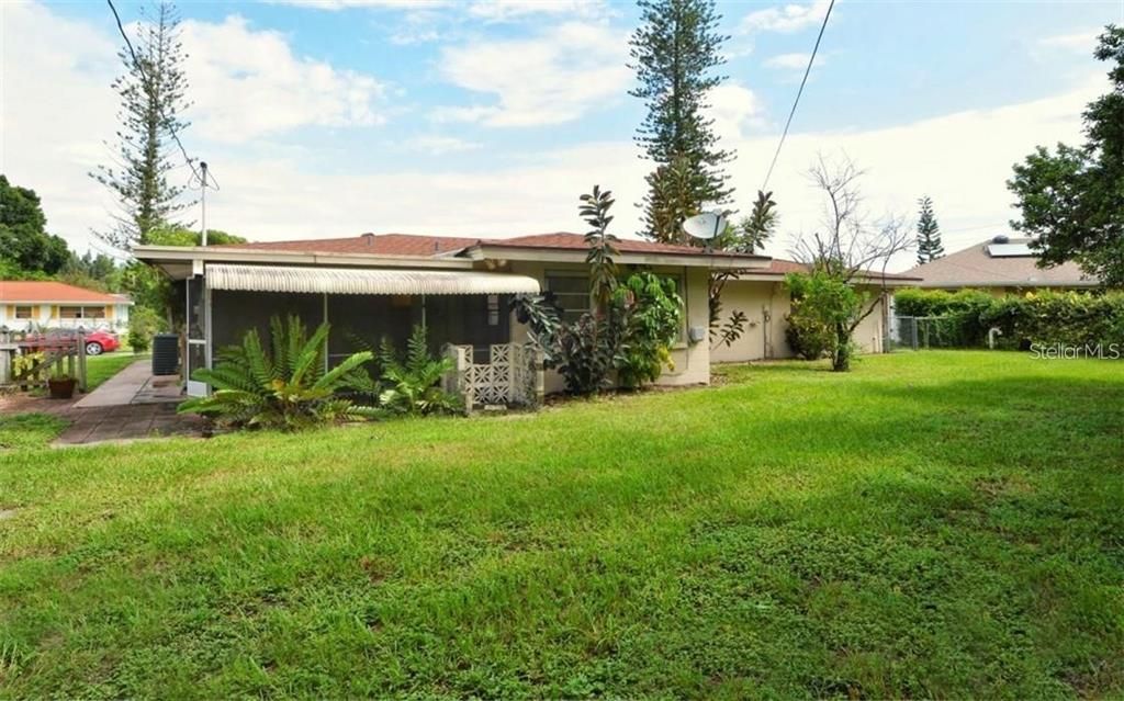 待售: $415,000 (3 贝兹, 2 浴室, 1645 平方英尺)