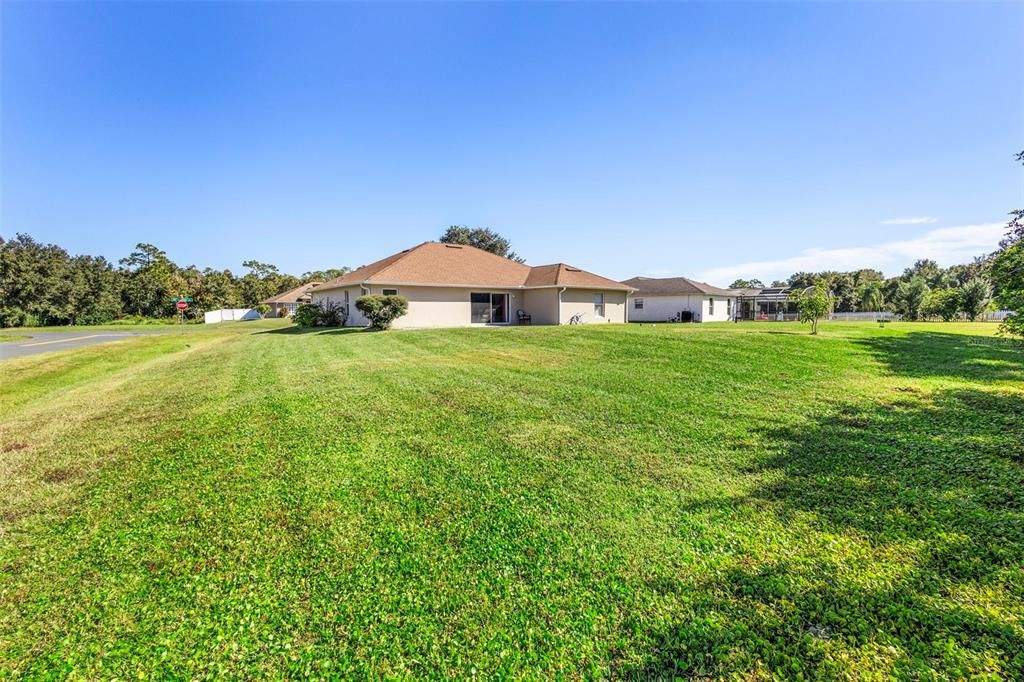 For Sale: $300,000 (4 beds, 2 baths, 2207 Square Feet)