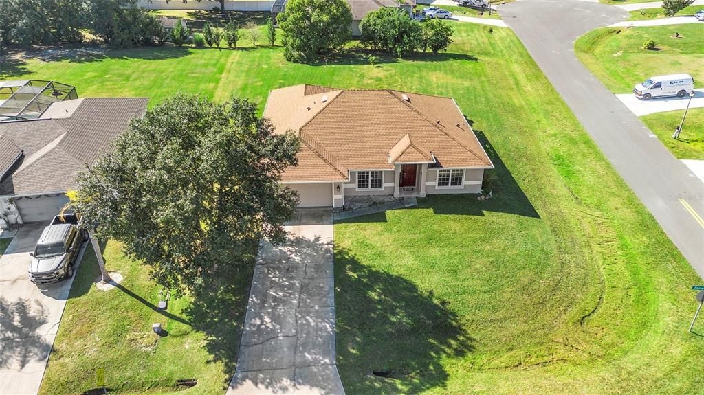 For Sale: $300,000 (4 beds, 2 baths, 2207 Square Feet)