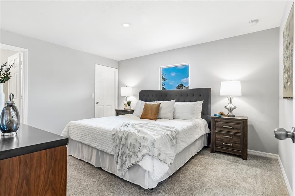 En Venta: $293,990 (3 camas, 2 baños, 1285 Pies cuadrados)