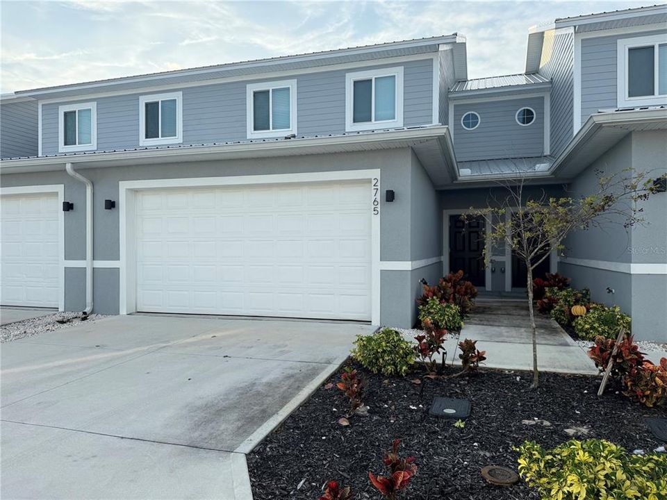 出租: $1,595 (3 贝兹, 2 浴室, 1625 平方英尺)